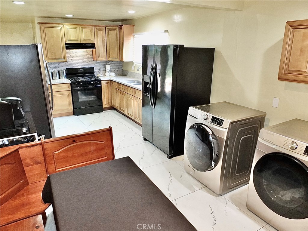 13912 S Parmelee Property Photo 6