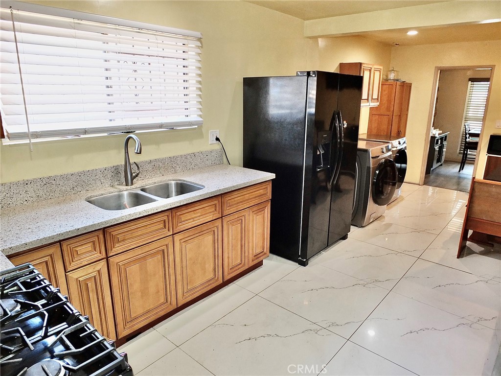 13912 S Parmelee Property Photo 8