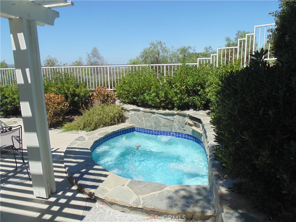 26711 Laurel Crest Property Photo 14
