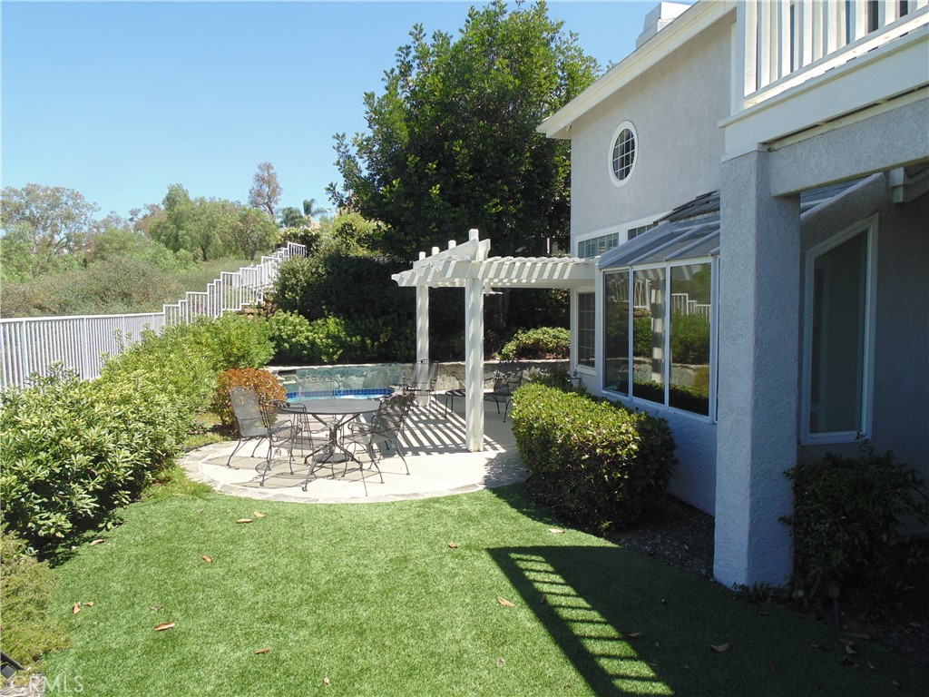 26711 Laurel Crest Property Photo 15