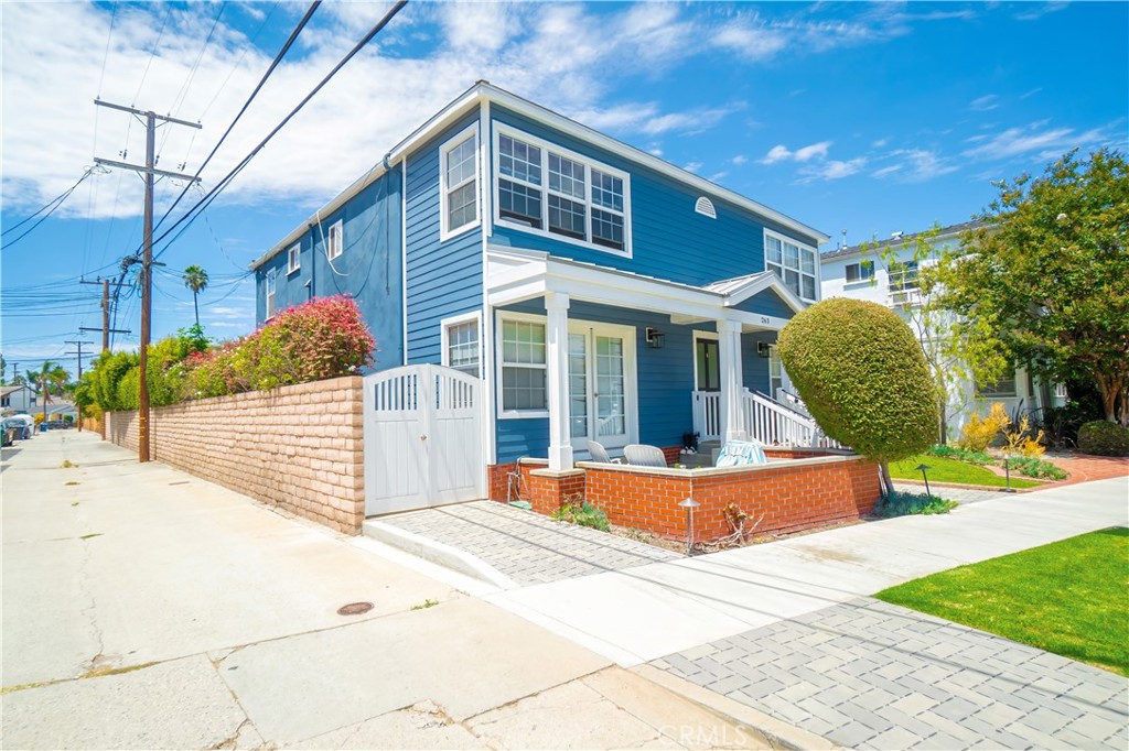 263 Corona Avenue Property Photo 3