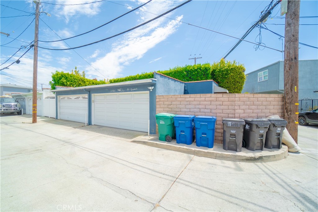 263 Corona Avenue Property Photo 16