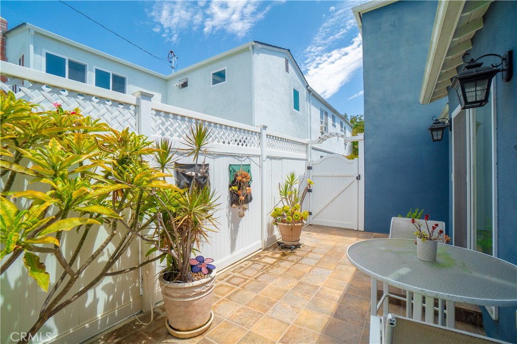 263 Corona Avenue Property Photo 18