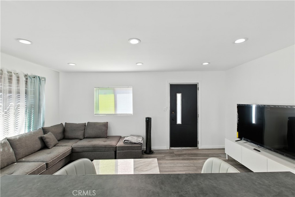 1900 W. Artesia Blvd 4 Property Photo 8