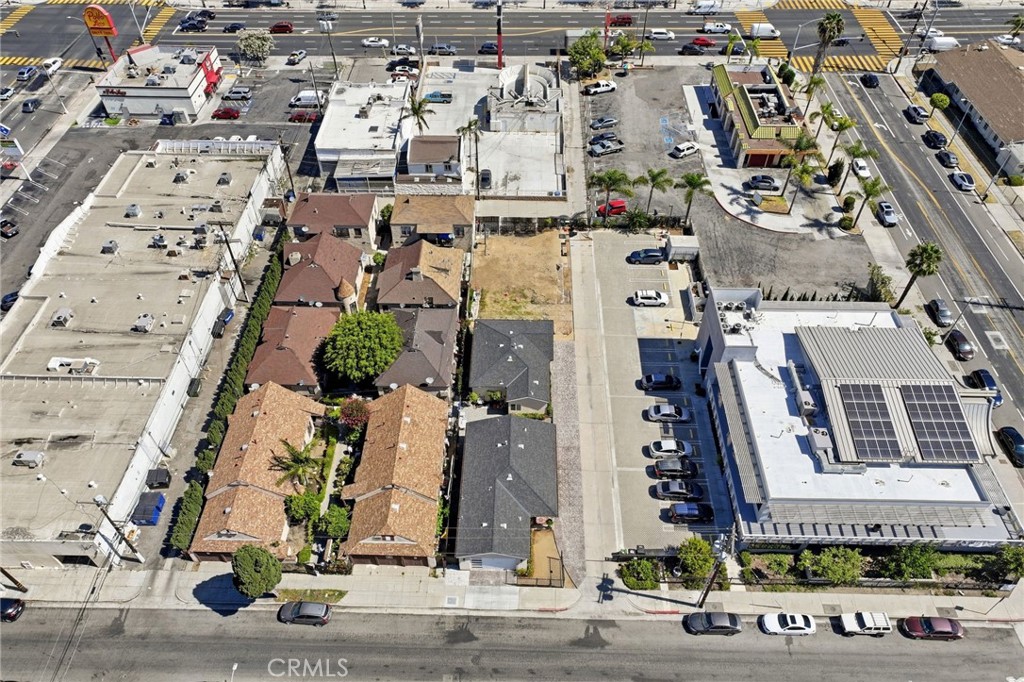 127 E N Street Property Photo 11