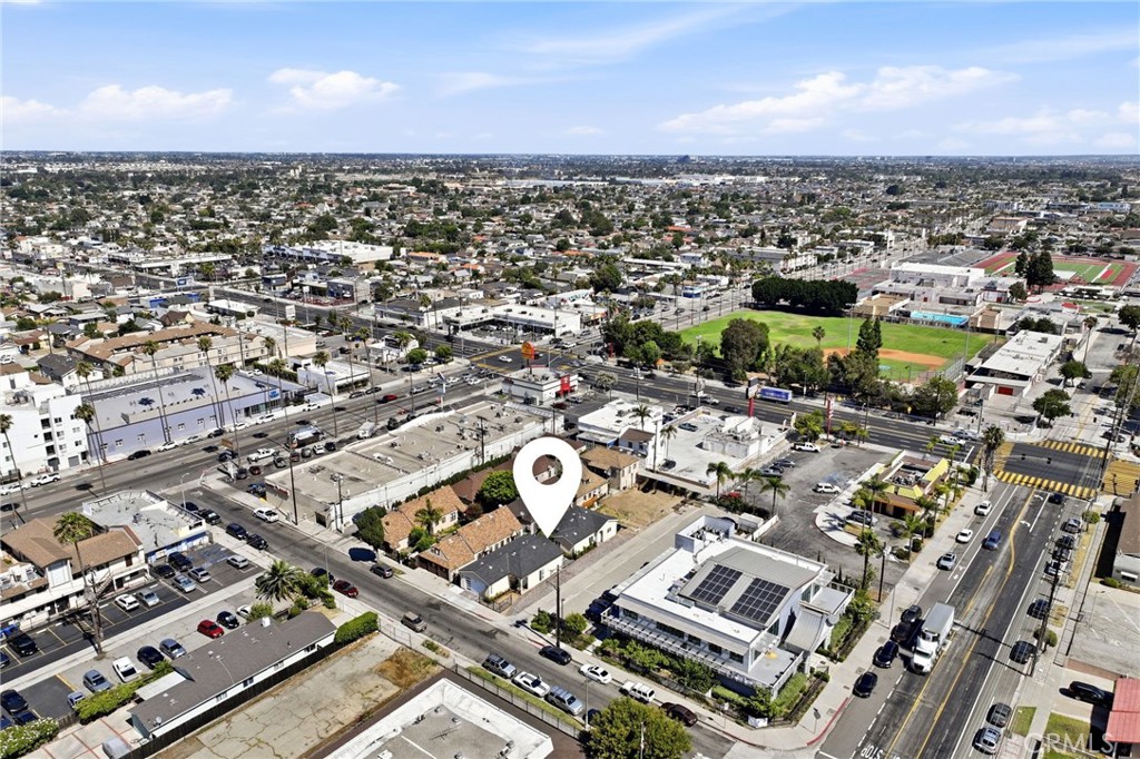 127 E N Street Property Photo 14