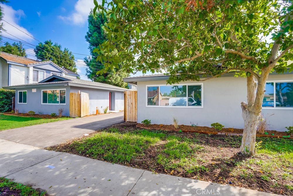 13838 Arthur Property Photo 1