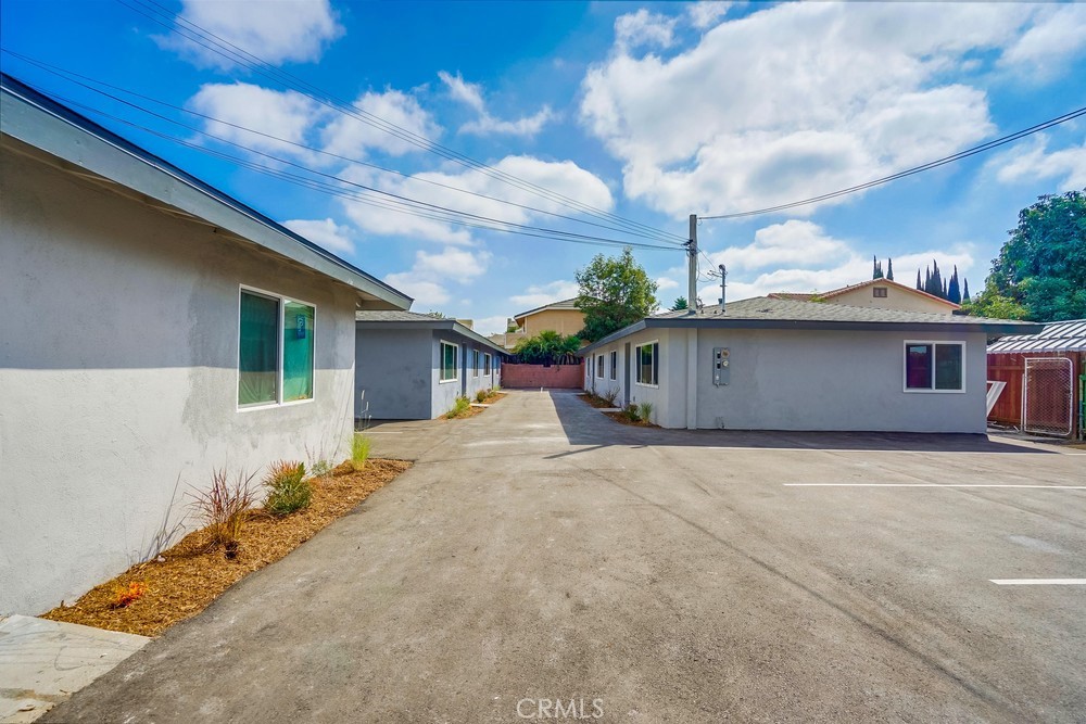 13838 Arthur Property Photo 4