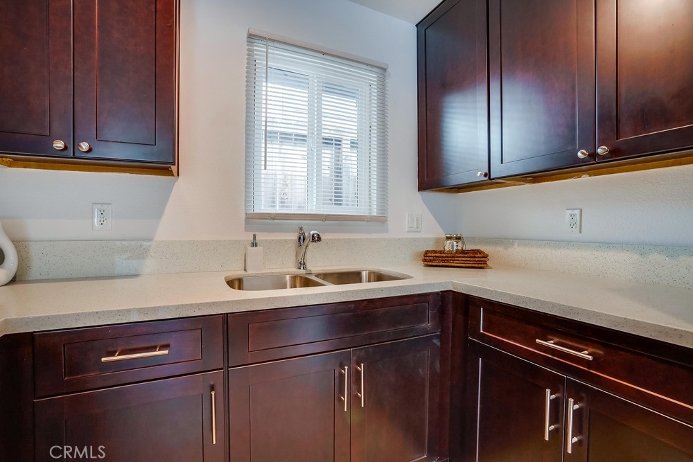 13838 Arthur Property Photo 18