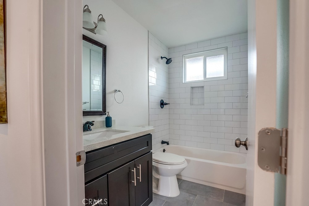 13838 Arthur Property Photo 24