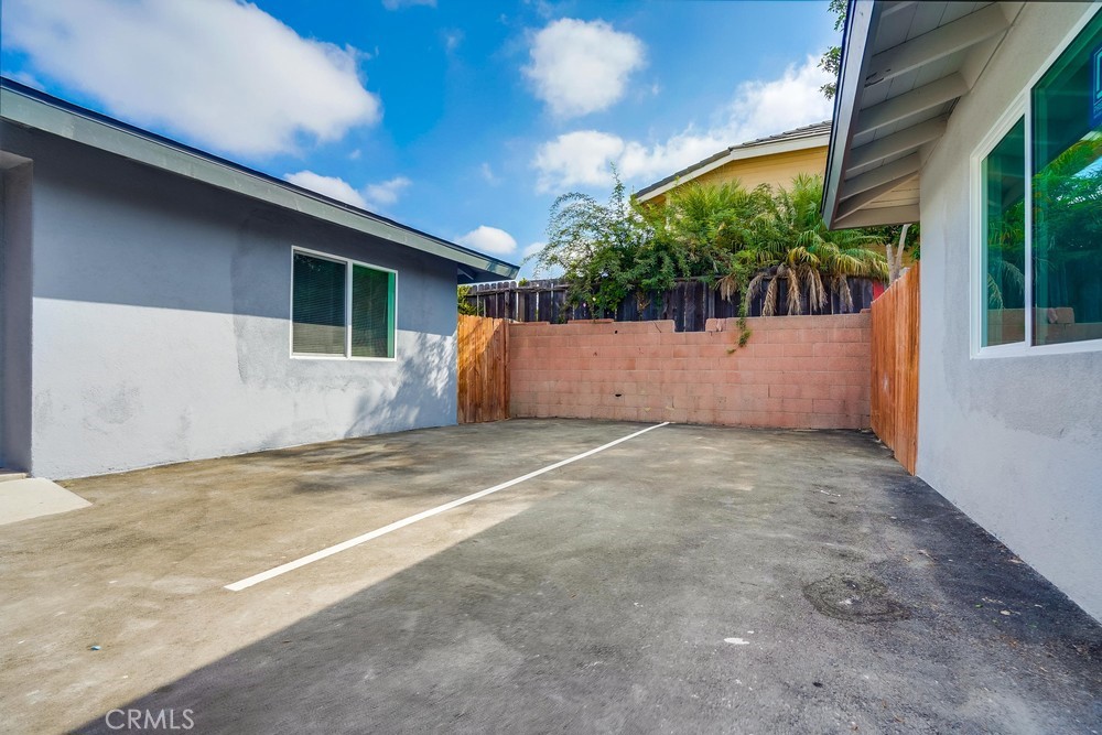 13838 Arthur Property Photo 26