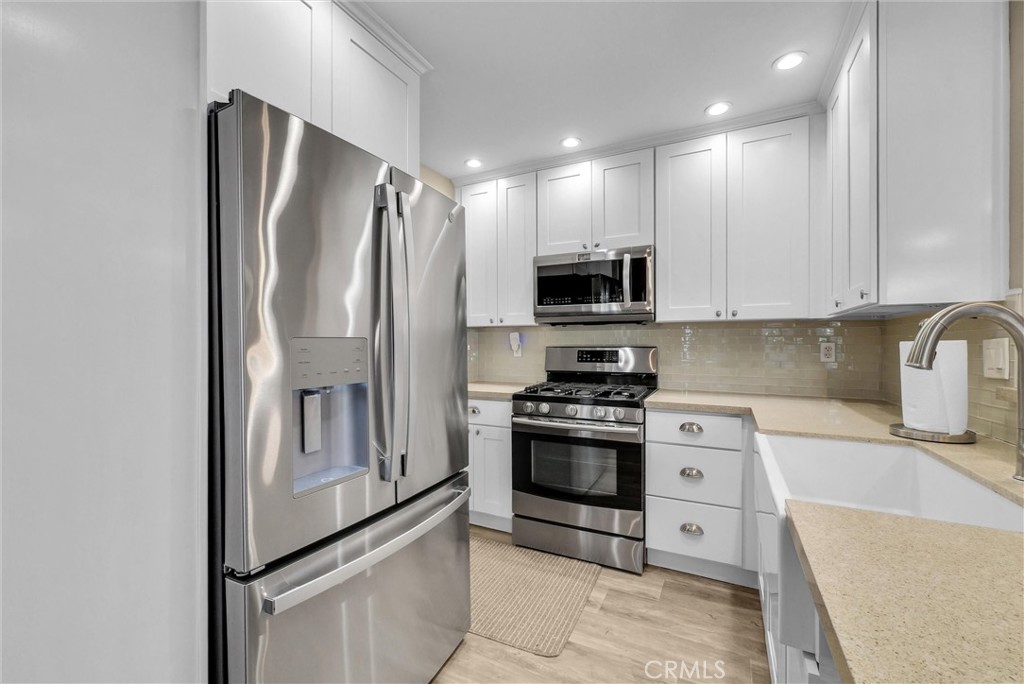 146 Orchard Property Photo 2