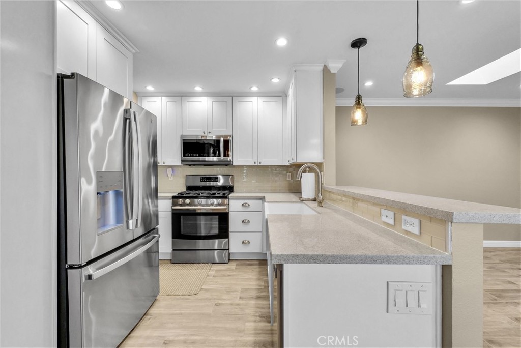 146 Orchard Property Photo 4