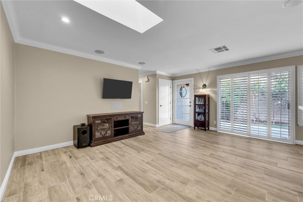 146 Orchard Property Photo 11