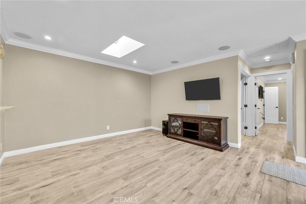 146 Orchard Property Photo 12