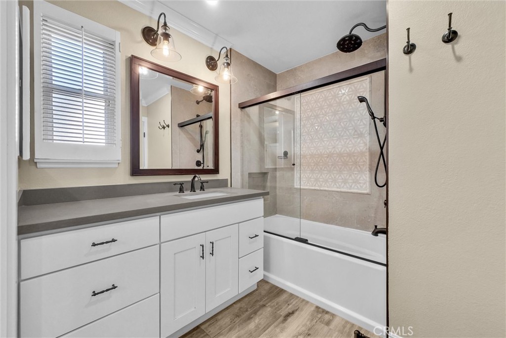 146 Orchard Property Photo 18