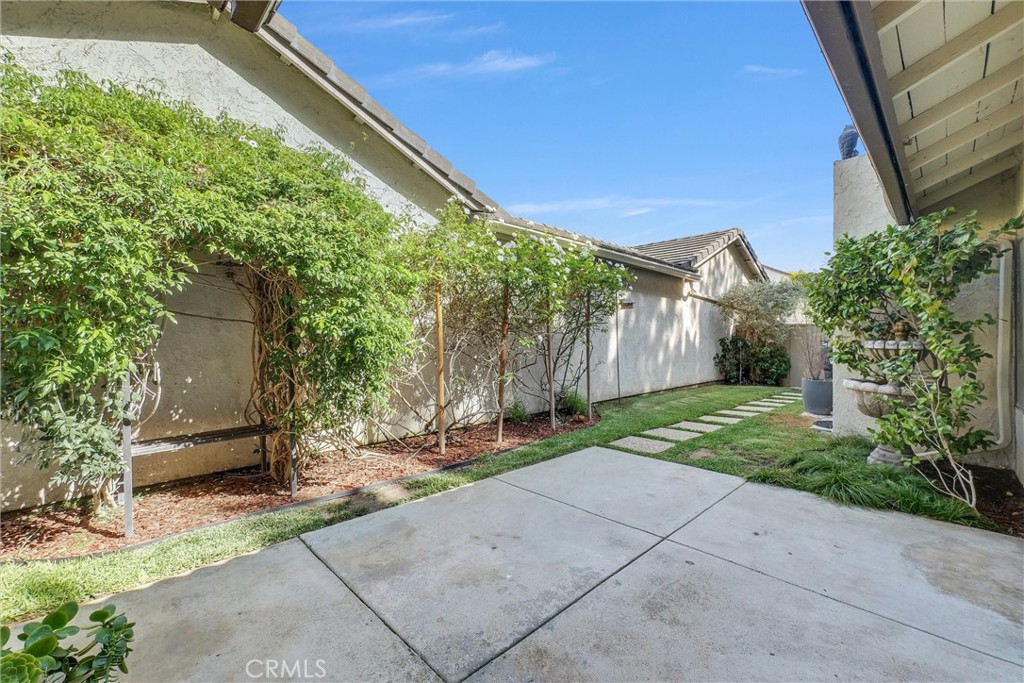 146 Orchard Property Photo 23