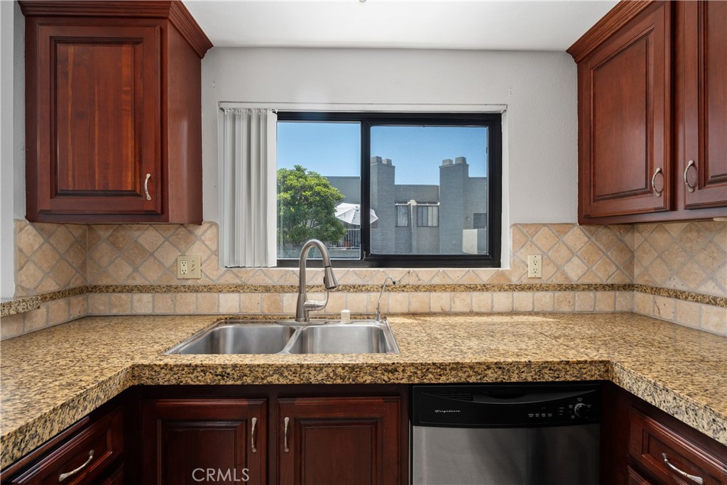 17652 Sergio Circle 202 Property Photo 8