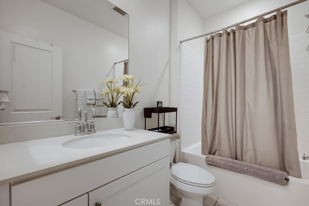 3570 E Peckham Paseo Property Photo 9