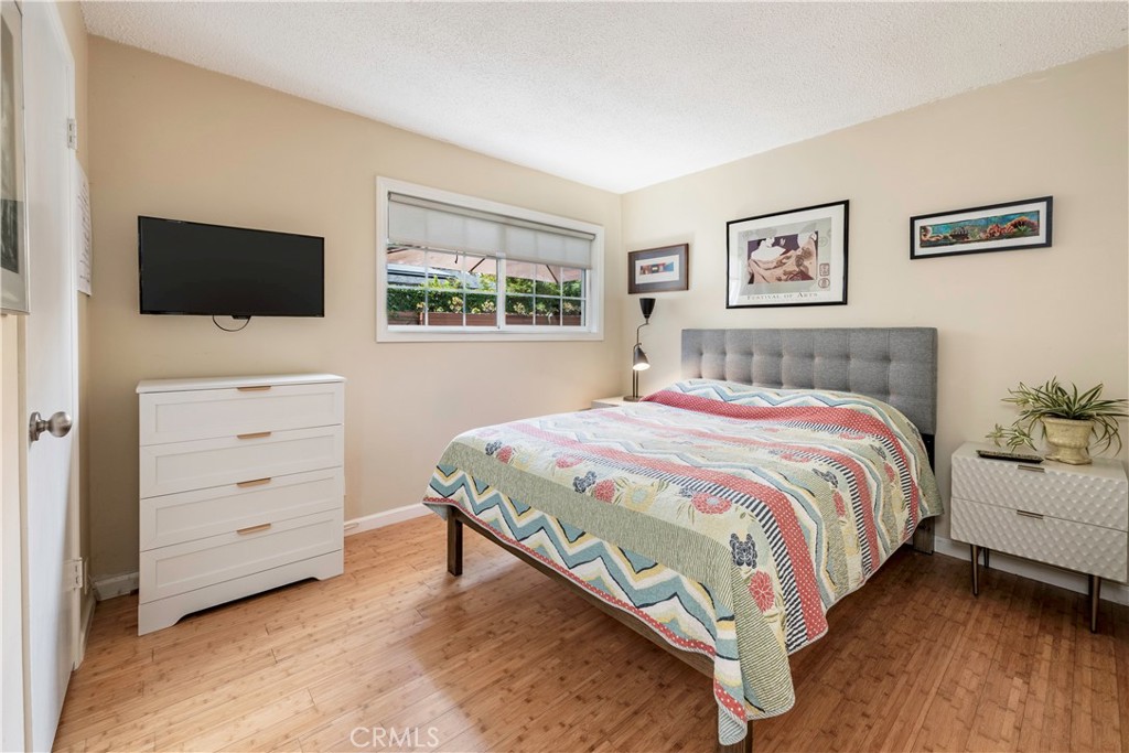 1015 Fathom Property Photo 16