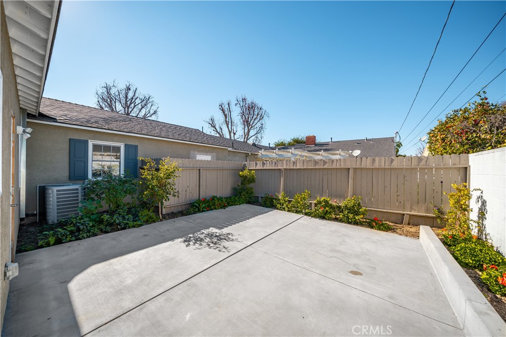 8638 Calmosa Avenue Property Photo 37