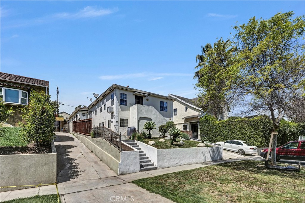 1861 S Redondo Property Photo 1