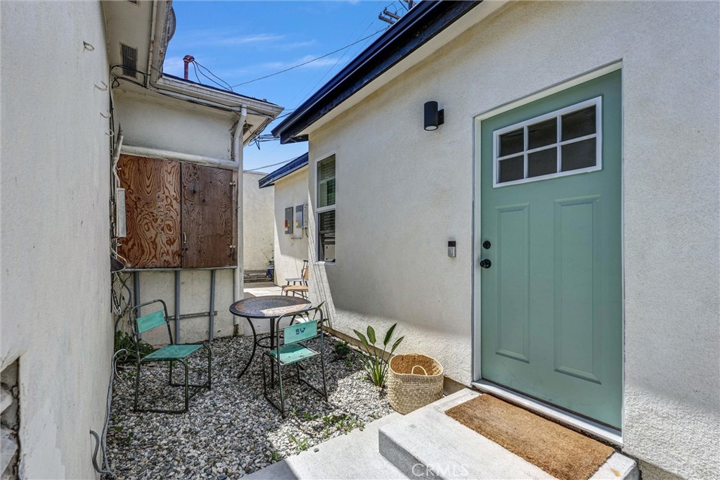 1861 S Redondo Property Photo 9