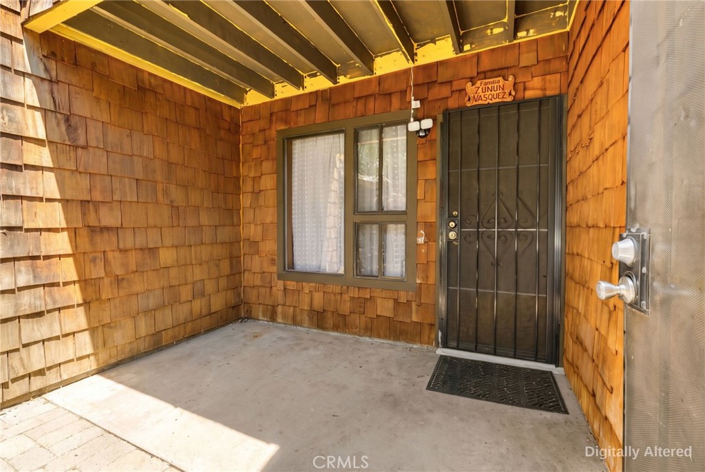 1062 Raymond Property Photo 11