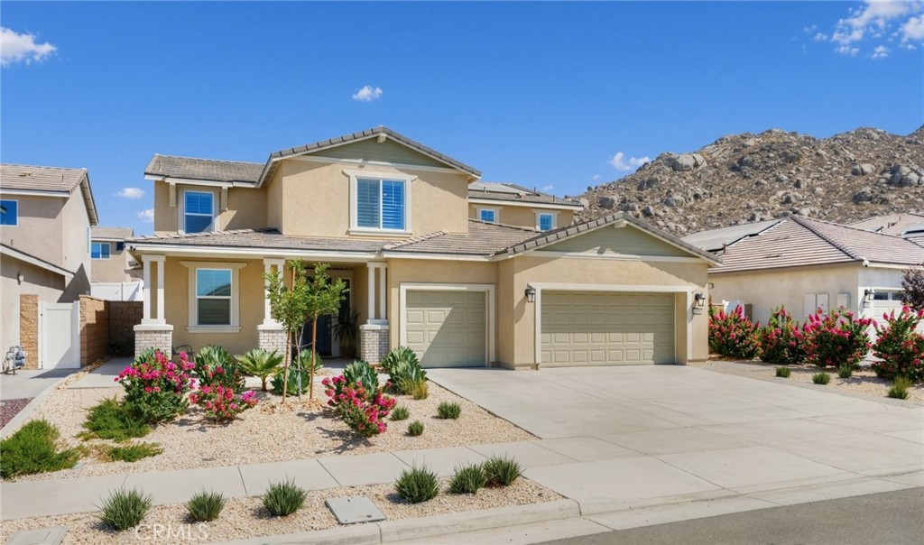 30154 Chamonix Property Photo 1