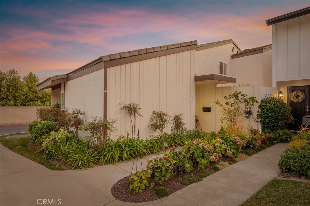 2 Keel Court Property Photo 1