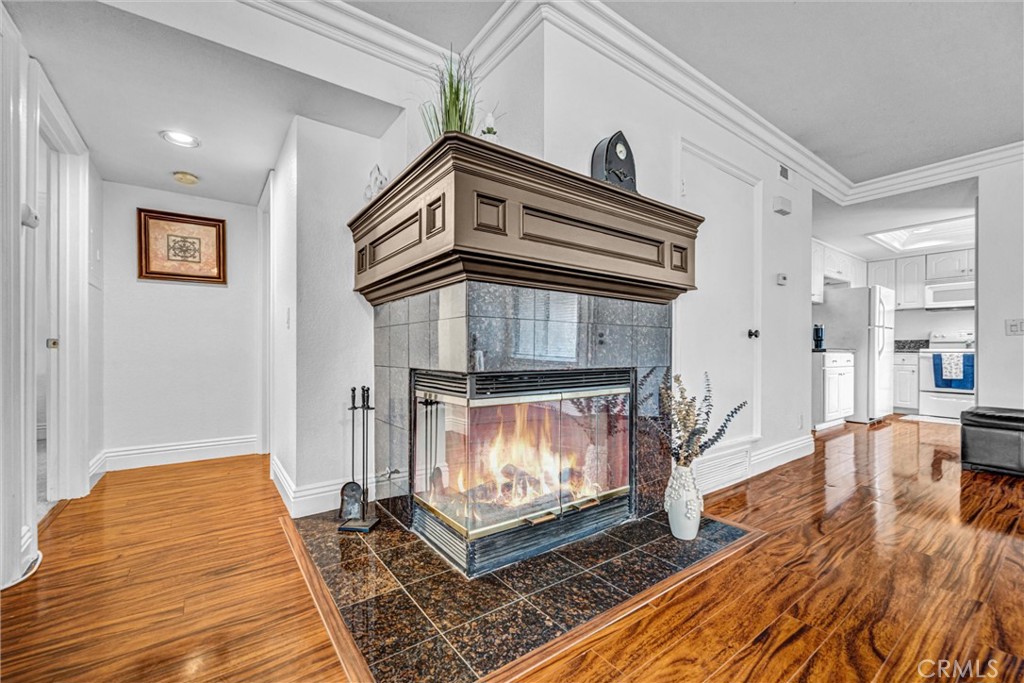 21122 Aqua Property Photo 2