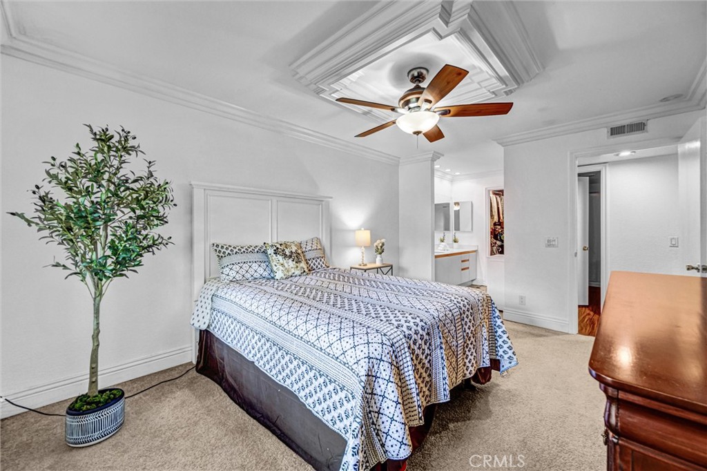21122 Aqua Property Photo 10