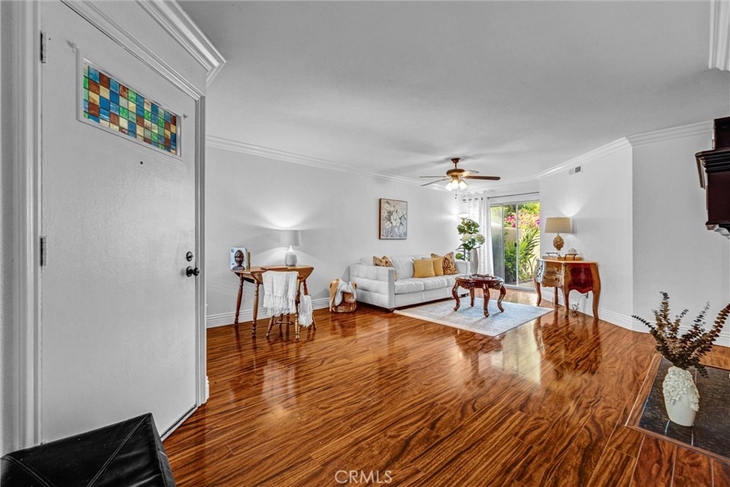 21122 Aqua Property Photo 20