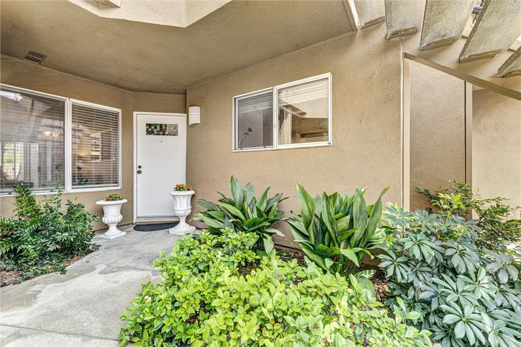 21122 Aqua Property Photo 22
