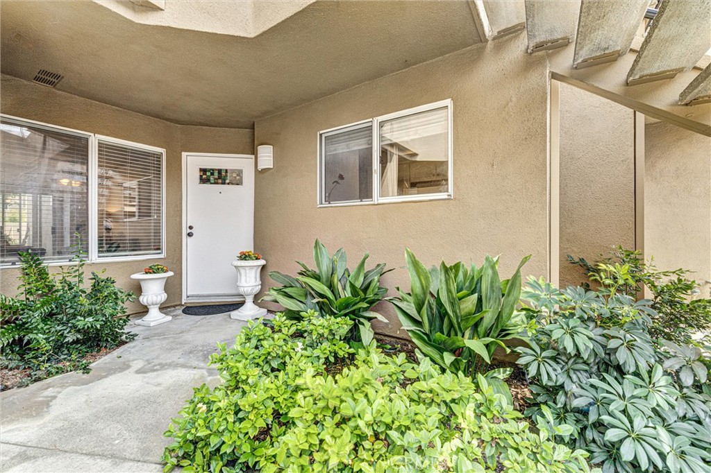 21122 Aqua Property Photo 22