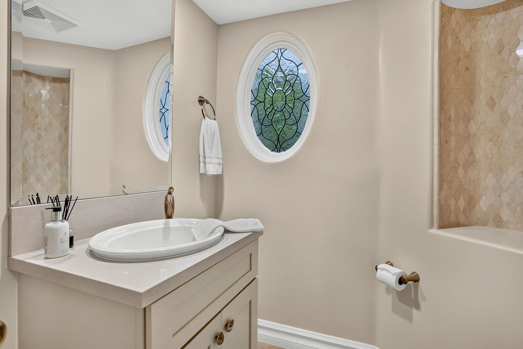 18451 Valley Property Photo 41