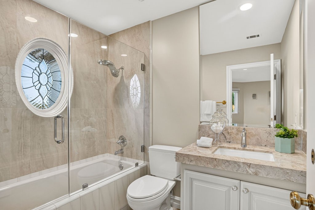 18451 Valley Property Photo 43