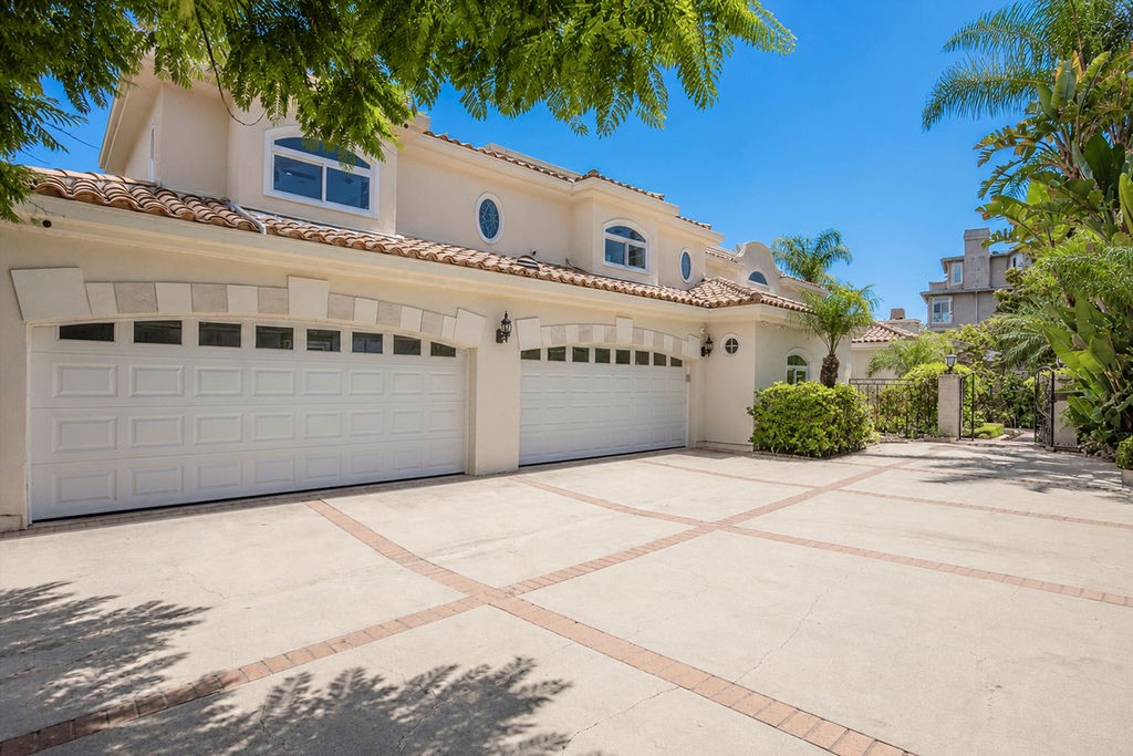 18451 Valley Property Photo 68