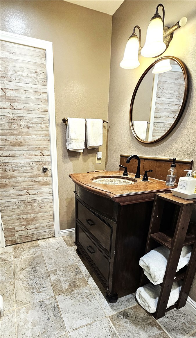 1397 Fredericks Property Photo 26