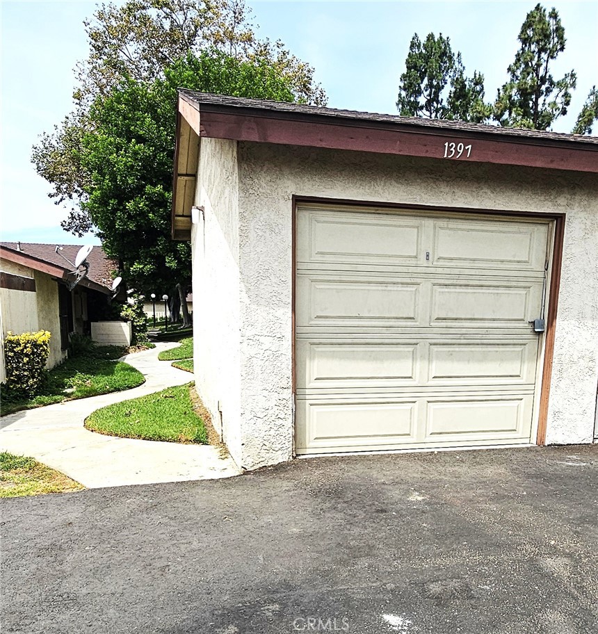 1397 Fredericks Property Photo 31