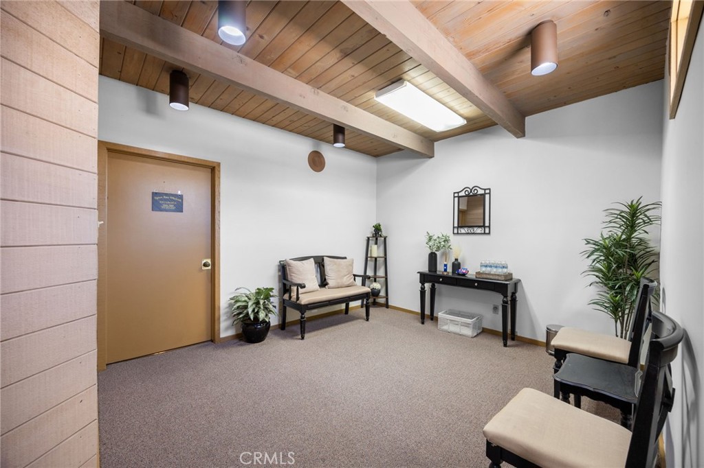 630 S Glassell Property Photo 29