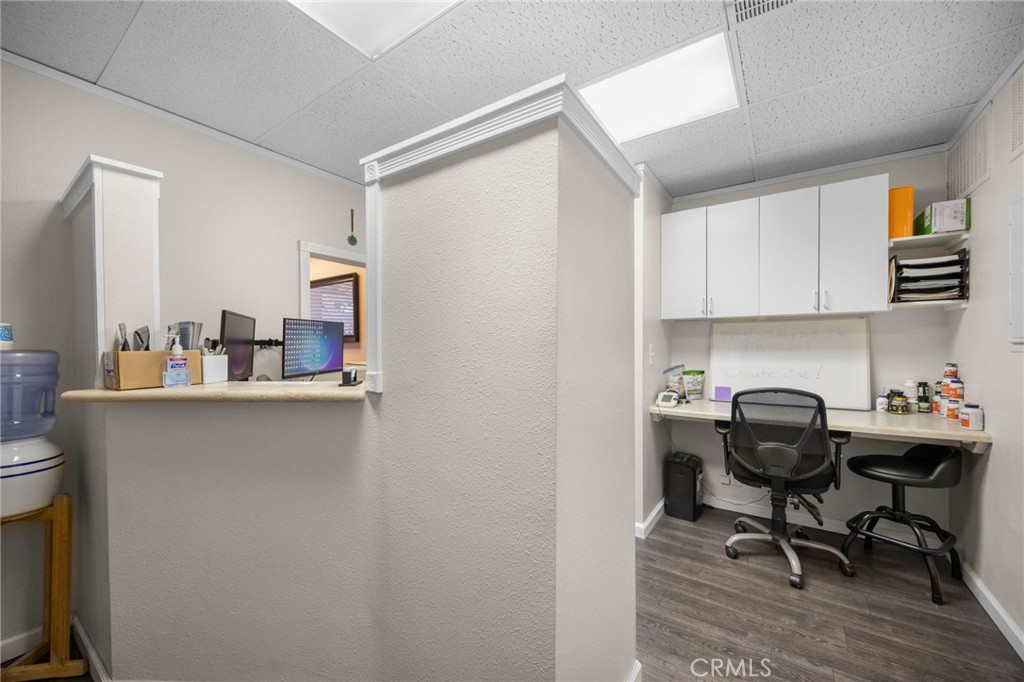 630 S Glassell Property Photo 40