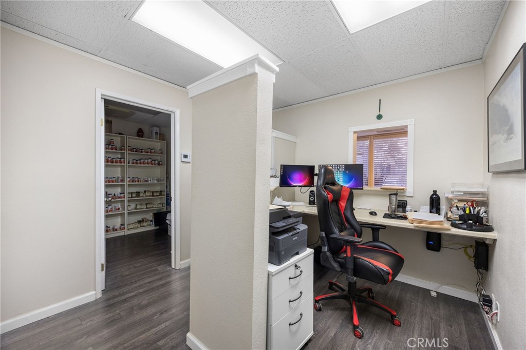 630 S Glassell Property Photo 41