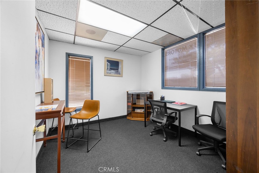 630 S Glassell Property Photo 45