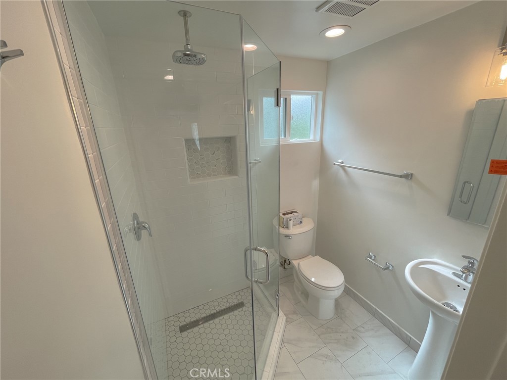 2118 Carnegie Property Photo 11