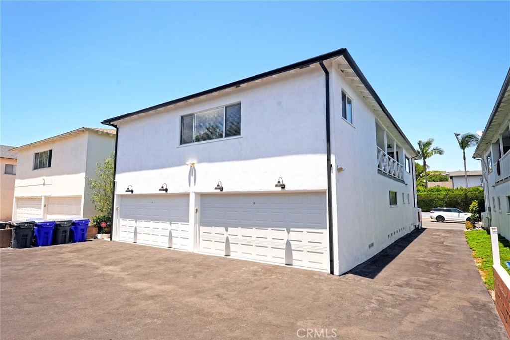 1250 Manhattan Beach Property Photo 4