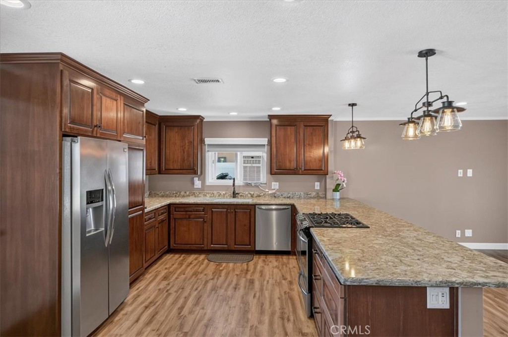 2090 Paddock Property Photo 4