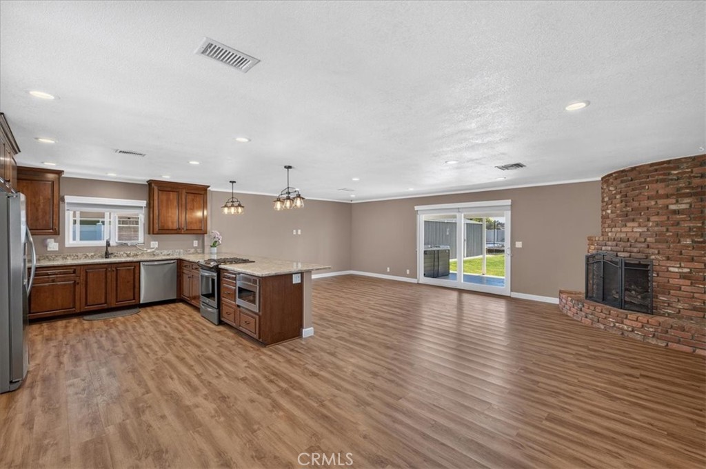 2090 Paddock Property Photo 7
