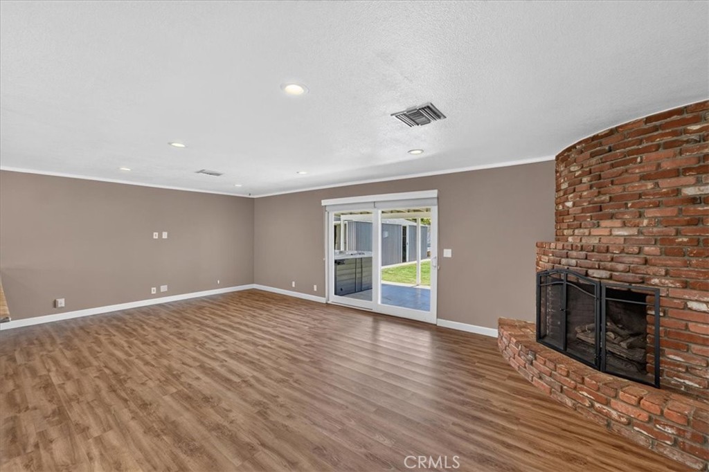 2090 Paddock Property Photo 8