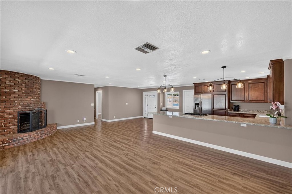 2090 Paddock Property Photo 9